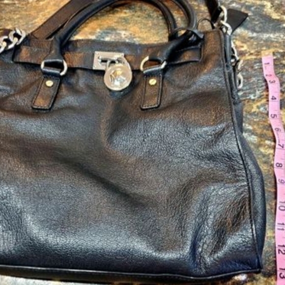 Michael Kors large Hamilton purse / bag black - Picture 7 of 10